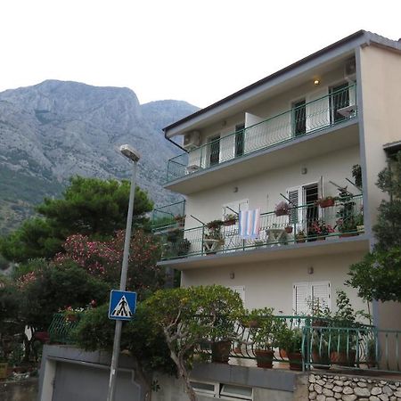 Apartments Caleta Baška Voda Exterior foto